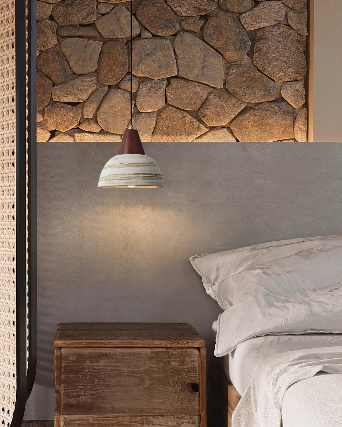Lampada a sospensione in ceramica texturizzata, forma conica, stile nordico minimalista