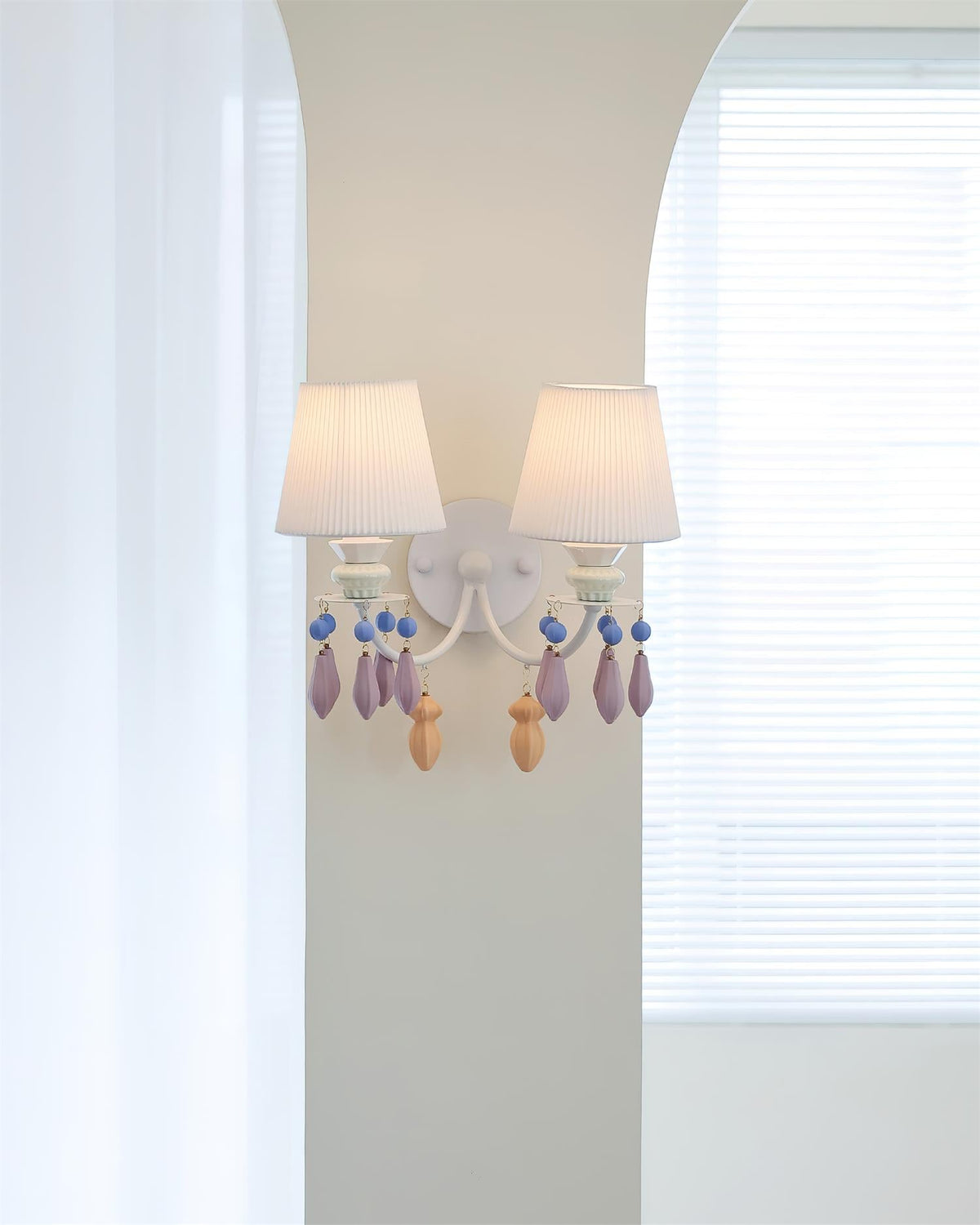 Avenivelia applique