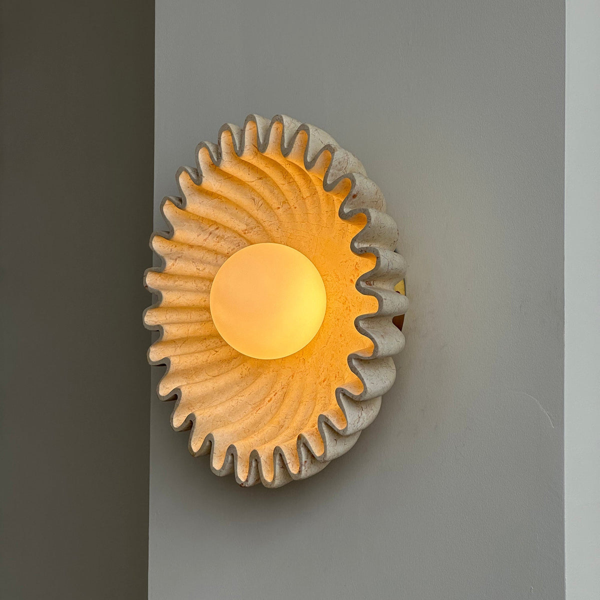 Avenisielle applique