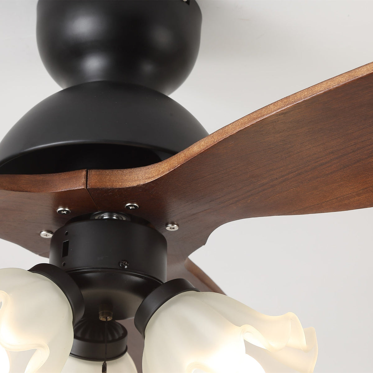 Novrik ventilatore da soffitto con luce