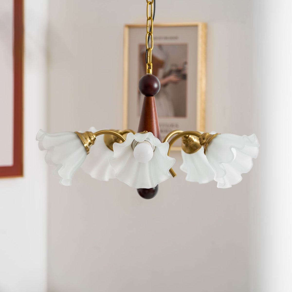 Ilvinan lampadario Eleganza Tradizionale in legno e vetro