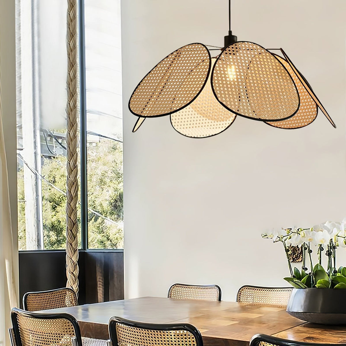 Orvara lampada a sospensione Blossom Petal in Rattan floreale