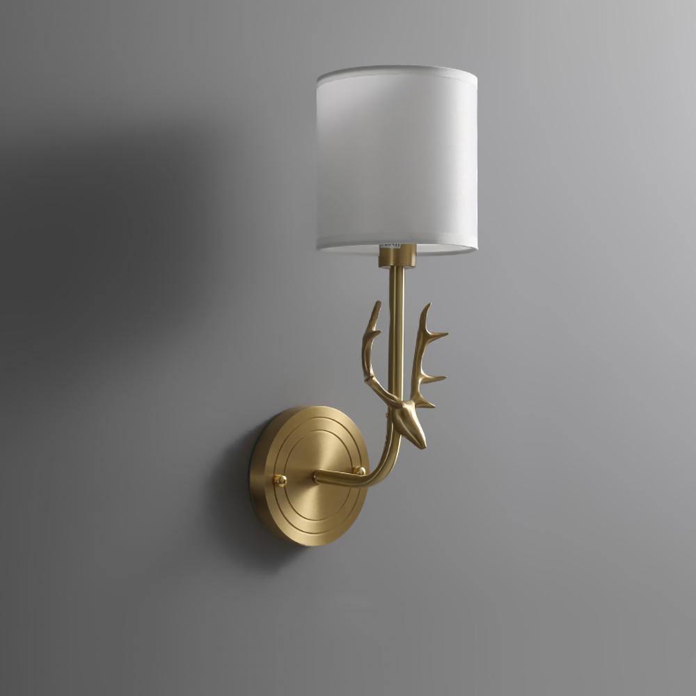 Auriviella Elegance lampada da parete a testa di cervo in ottone