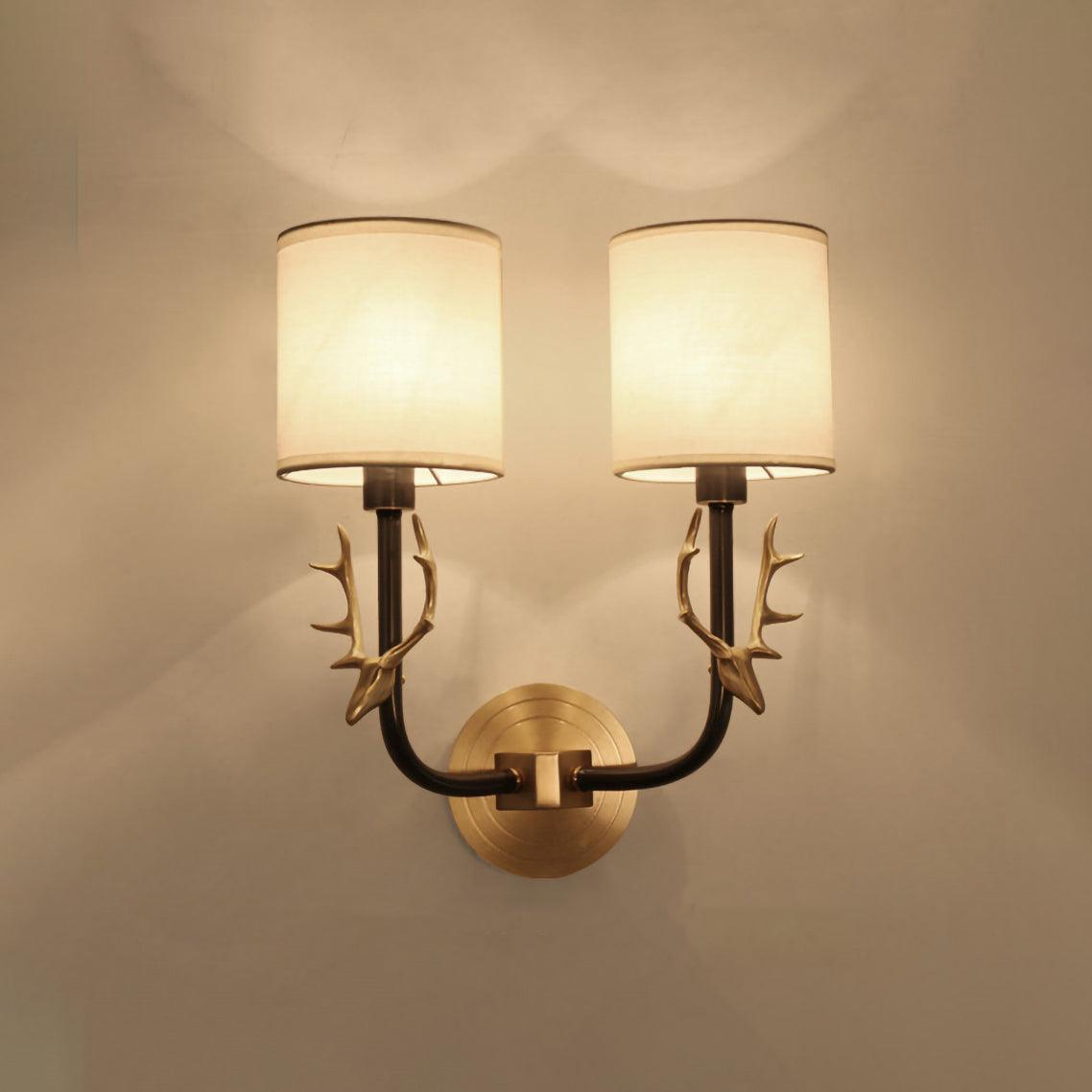 Auriviella Elegance lampada da parete a testa di cervo in ottone