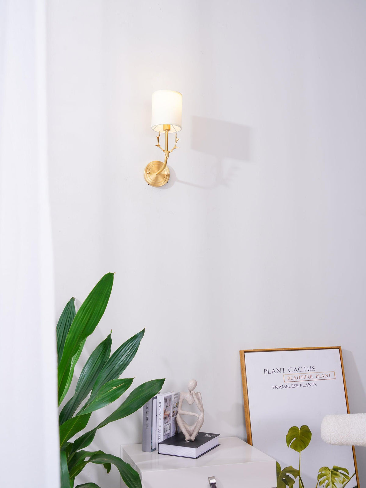 Auriviella Elegance lampada da parete a testa di cervo in ottone