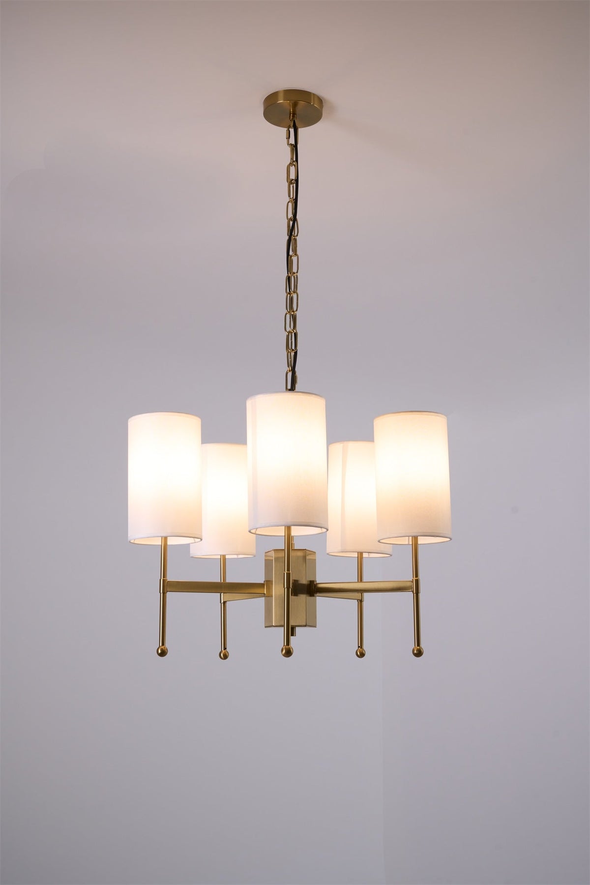 Ulcarisra lampadario in ottone e tessuto vintage Tradizionale
