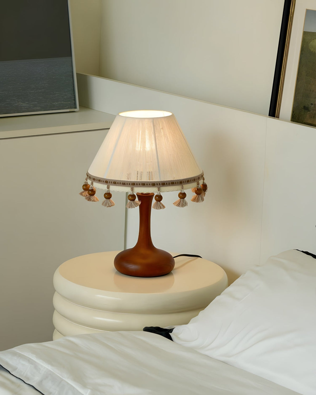 Tassle lampada da tavolo