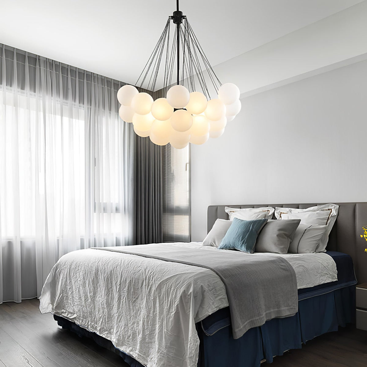 Lustra Lux Lampadario con Bolle in Vetro Satinato - Relic Pieces