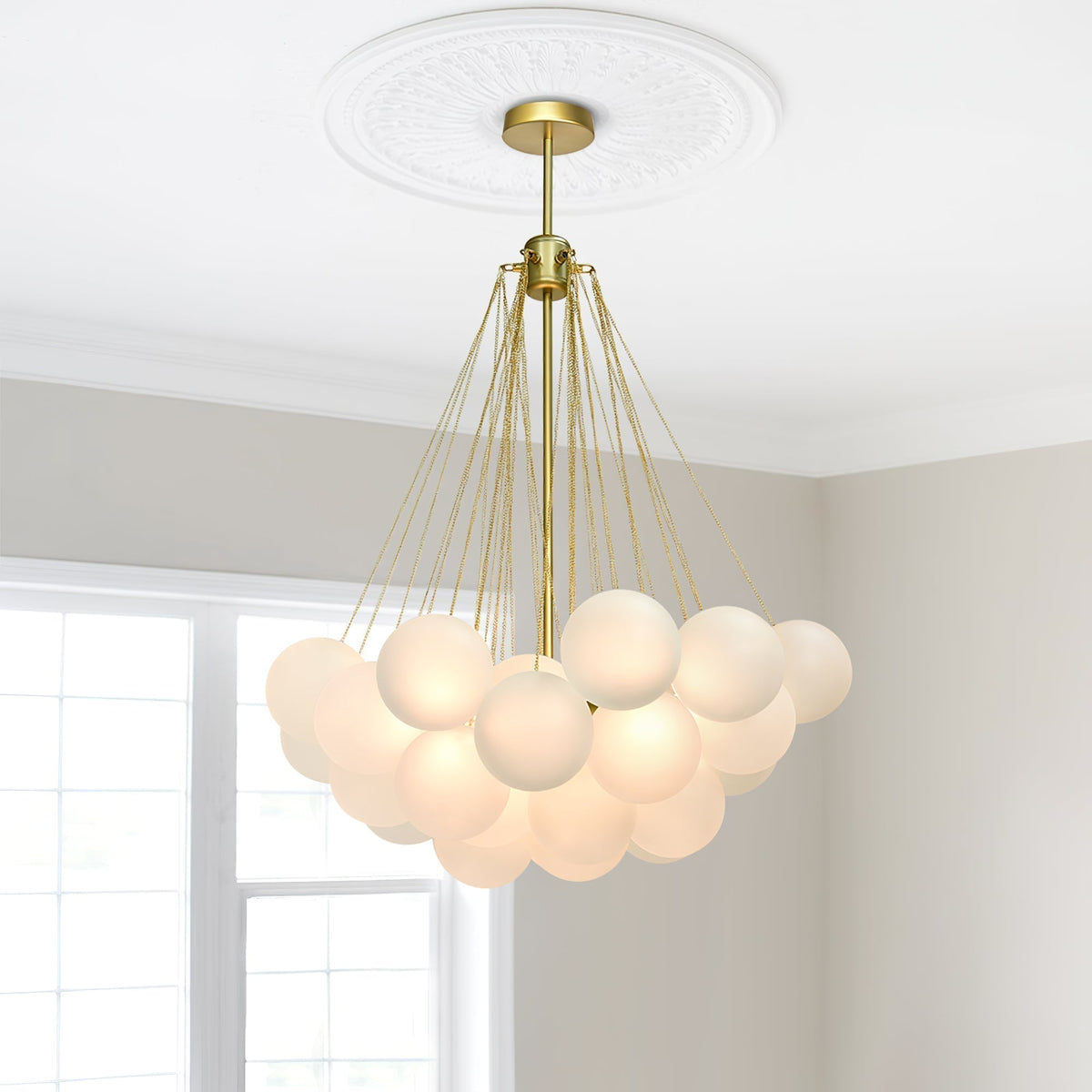 Lustra Lux Lampadario con Bolle in Vetro Satinato - Relic Pieces