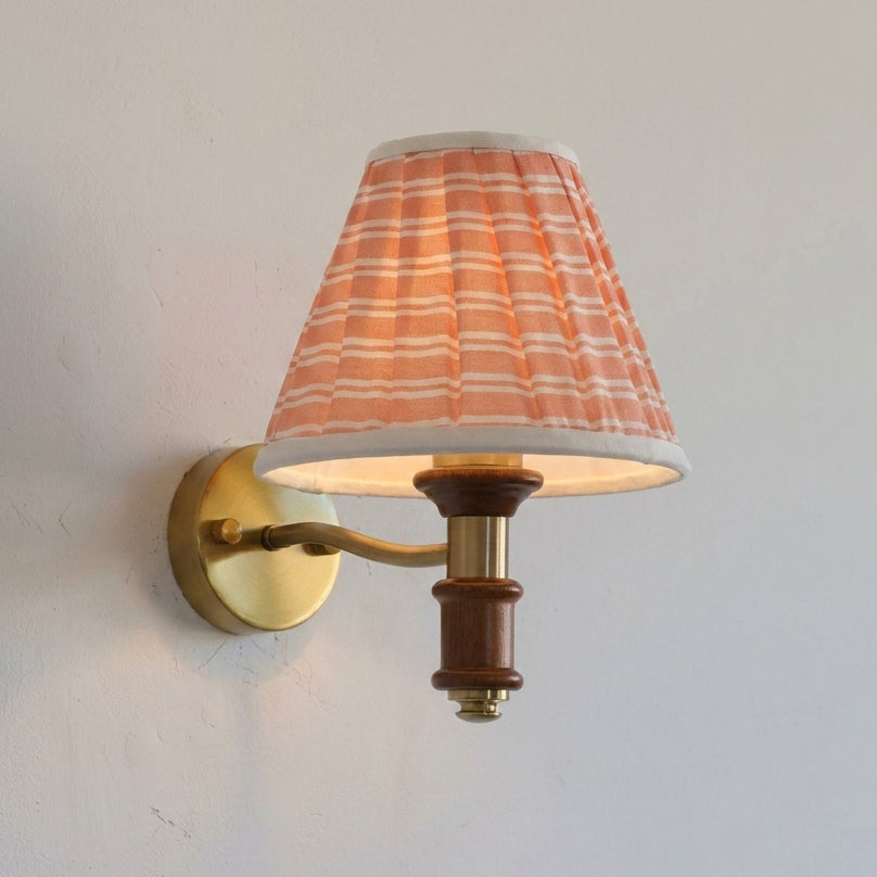Monet applique