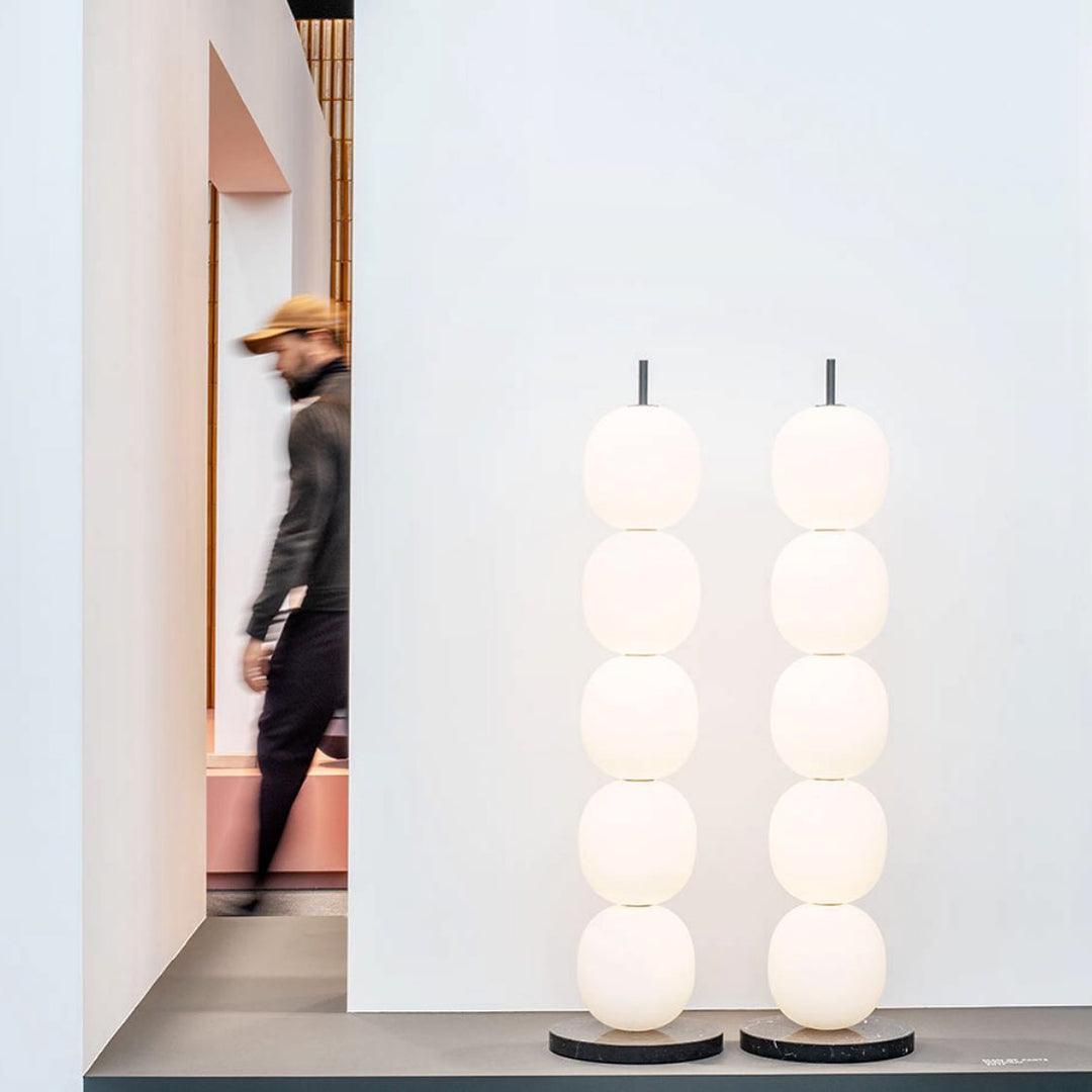 Ceni lampada da terra minimalista in marmo