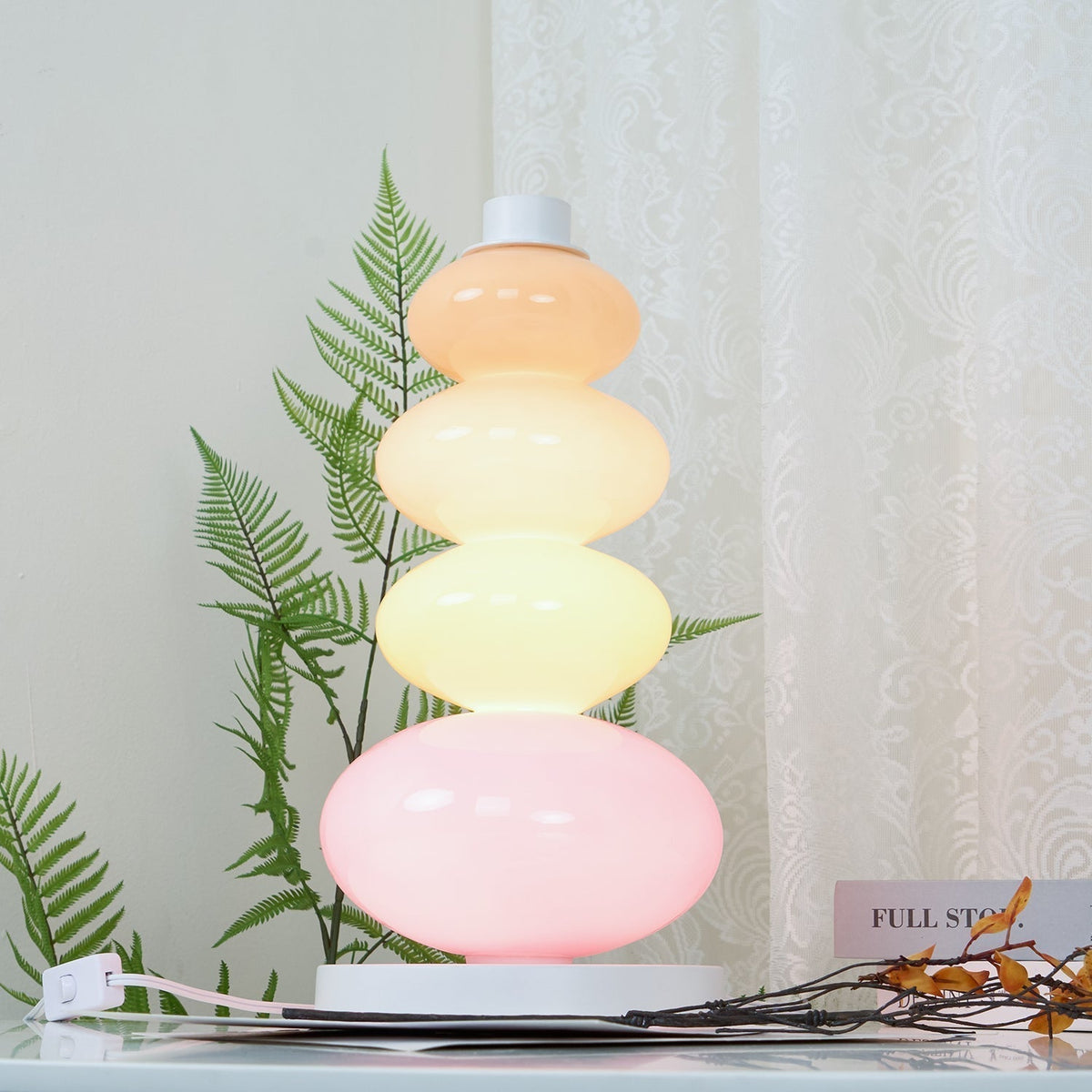 Nimbx lampada da tavolo in marmo artistico
