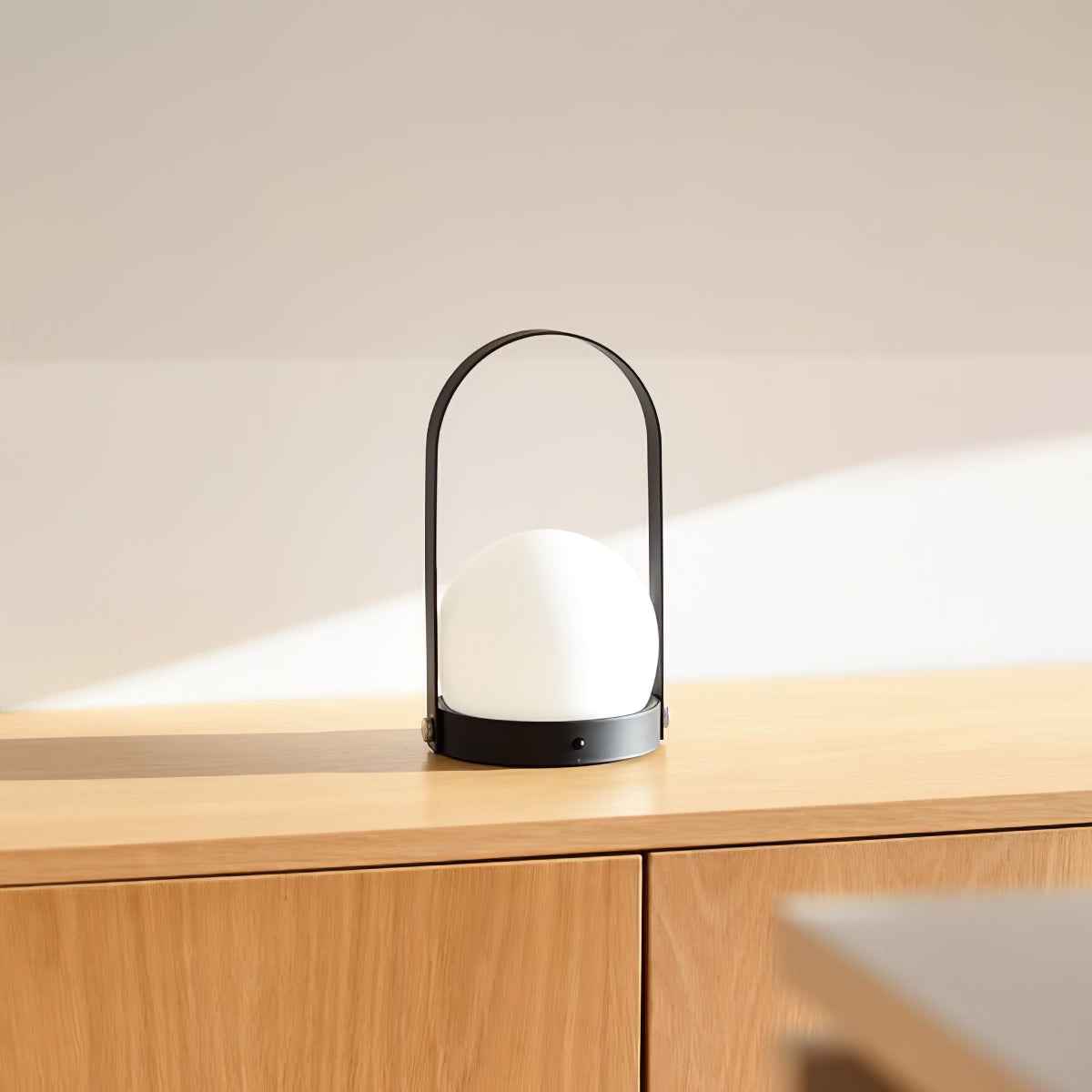 Zenon lampada da tavolo in vetro minimalista