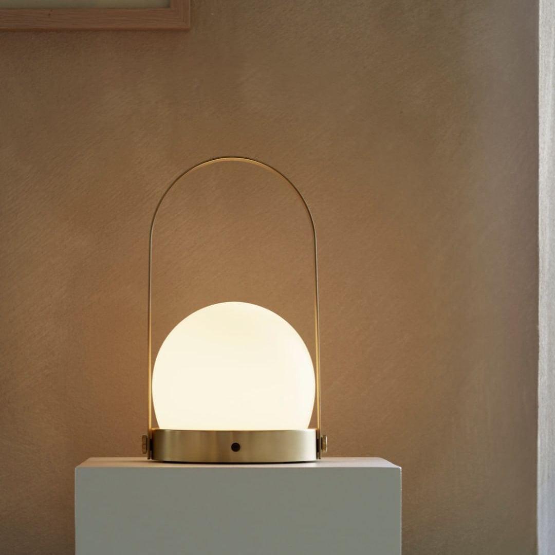 Zenon lampada da tavolo in vetro minimalista