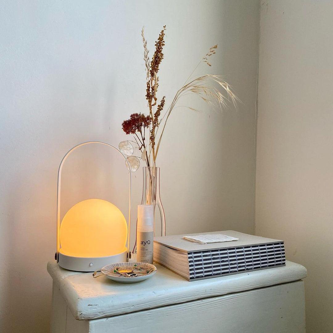 Zenon lampada da tavolo in vetro minimalista