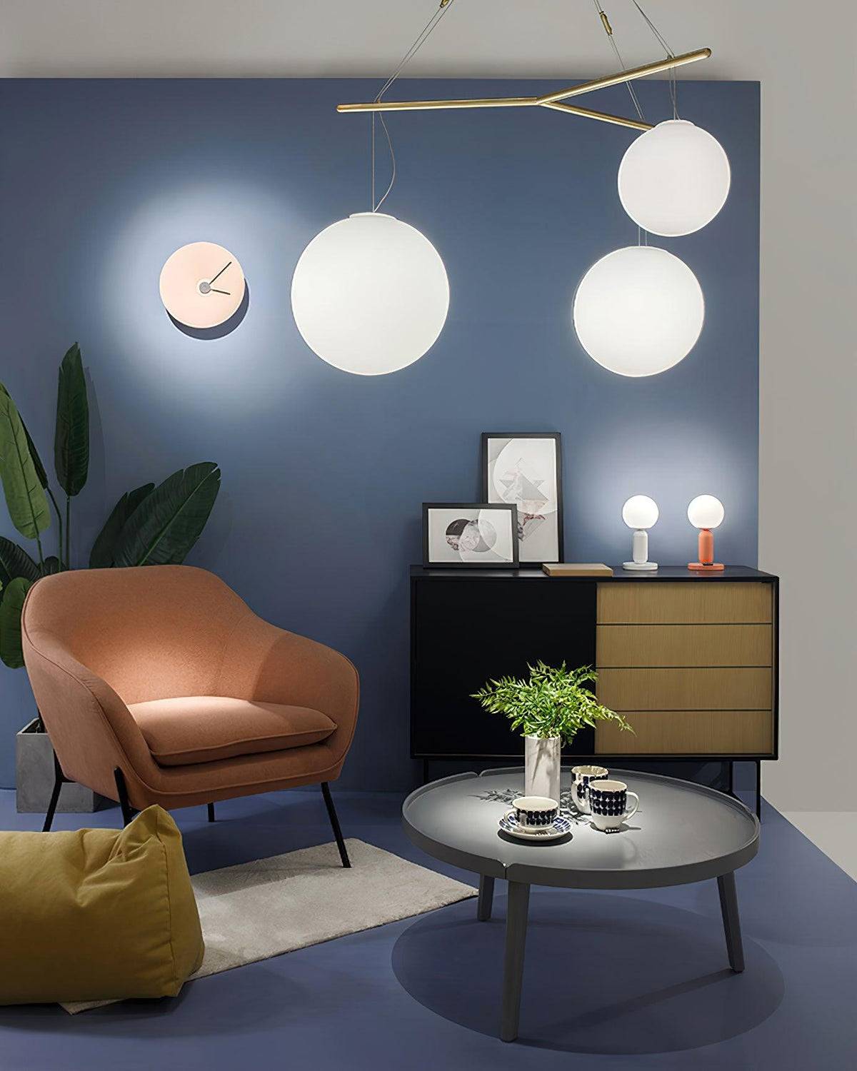 Triad lampada a sospensione in vetro minimalista