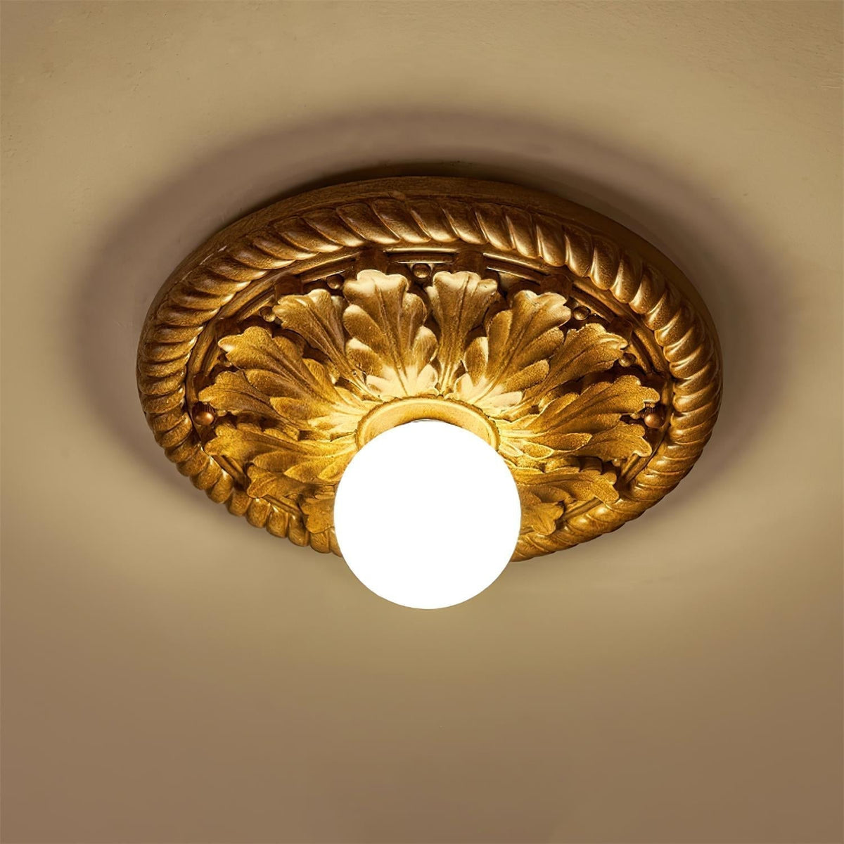 Sira plafoniera vintage Intagliata in legno