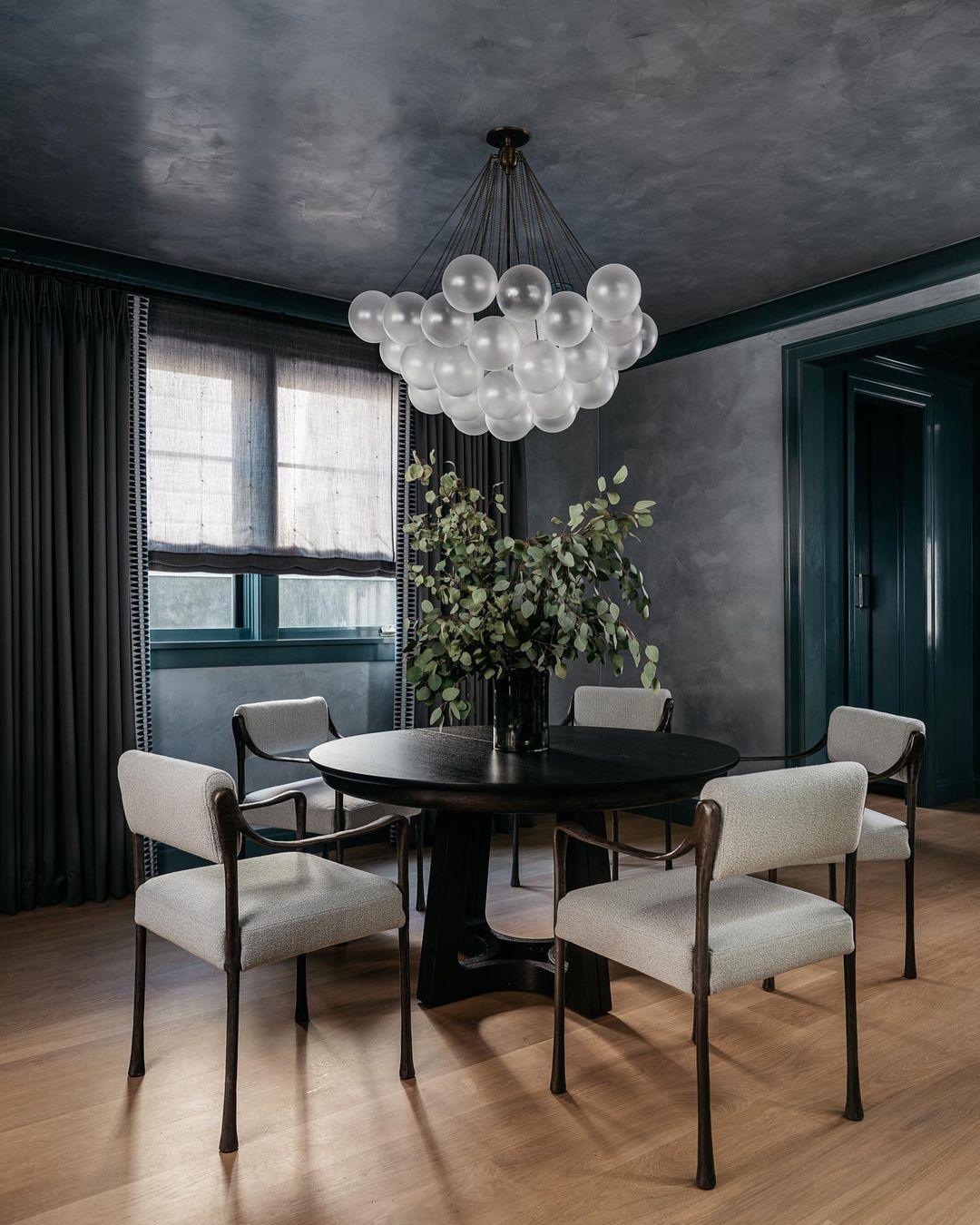 Lustra Lux Lampadario con Bolle in Vetro Satinato - Relic Pieces
