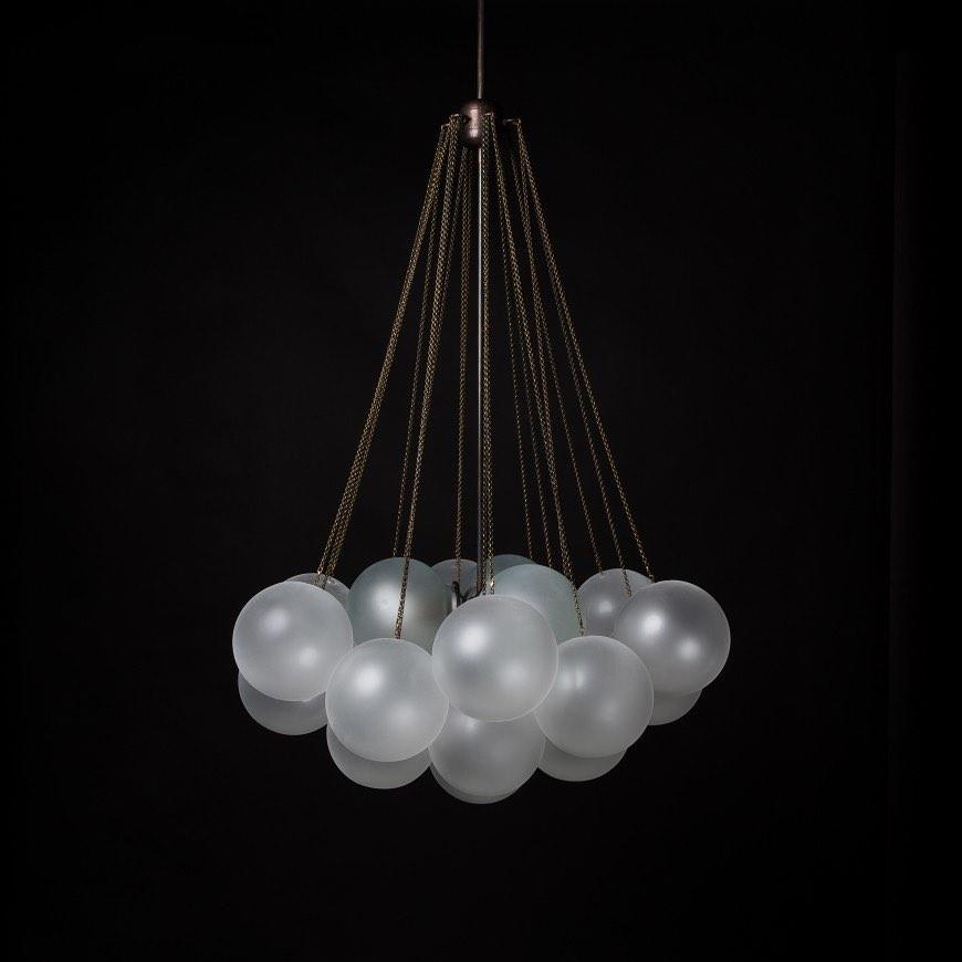 Lustra Lux Lampadario con Bolle in Vetro Satinato - Relic Pieces