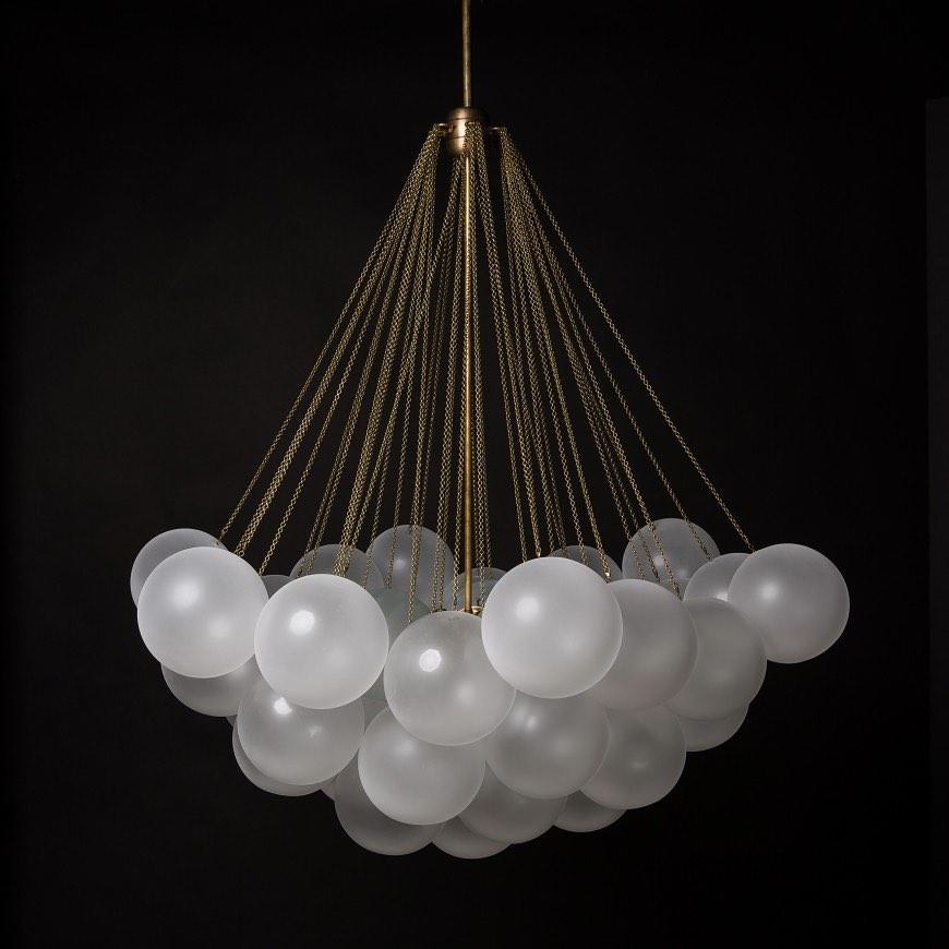 Lustra Lux Lampadario con Bolle in Vetro Satinato - Relic Pieces