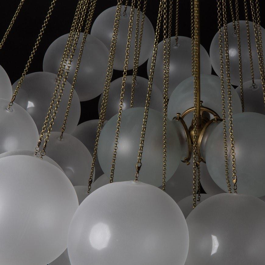 Lustra Lux Lampadario con Bolle in Vetro Satinato - Relic Pieces