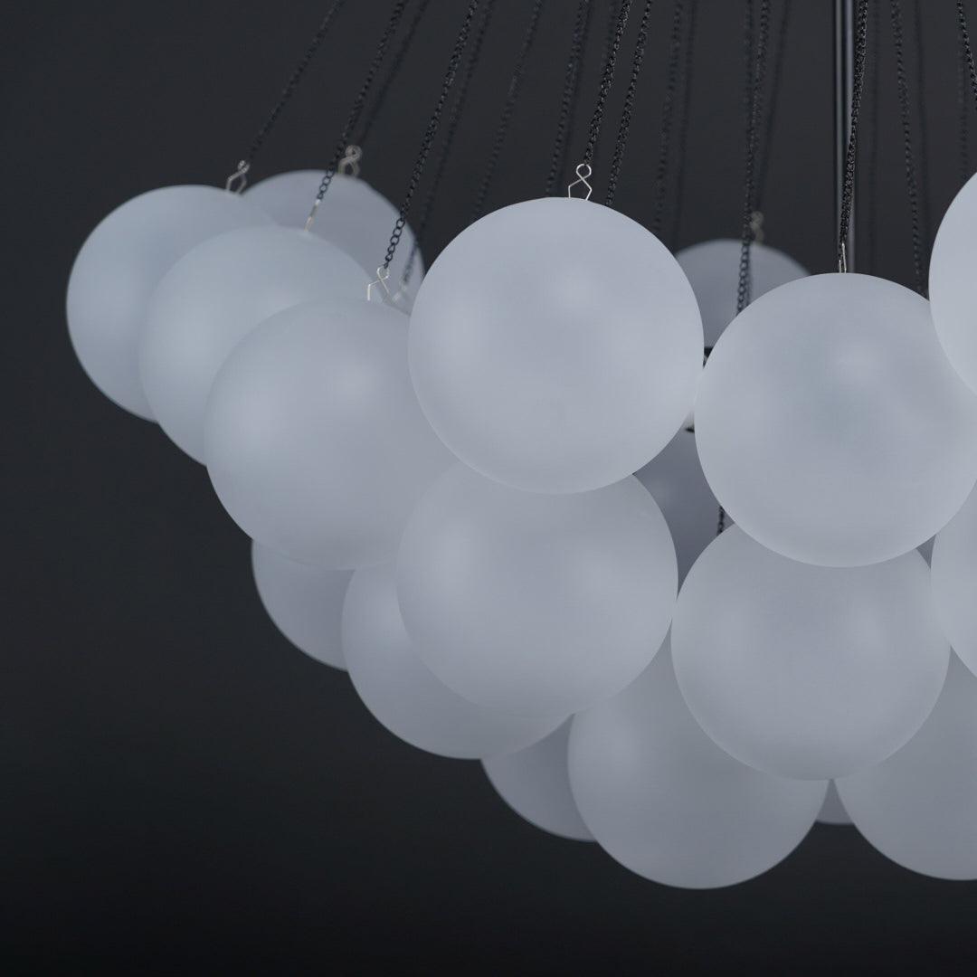 Lustra Lux Lampadario con Bolle in Vetro Satinato - Relic Pieces