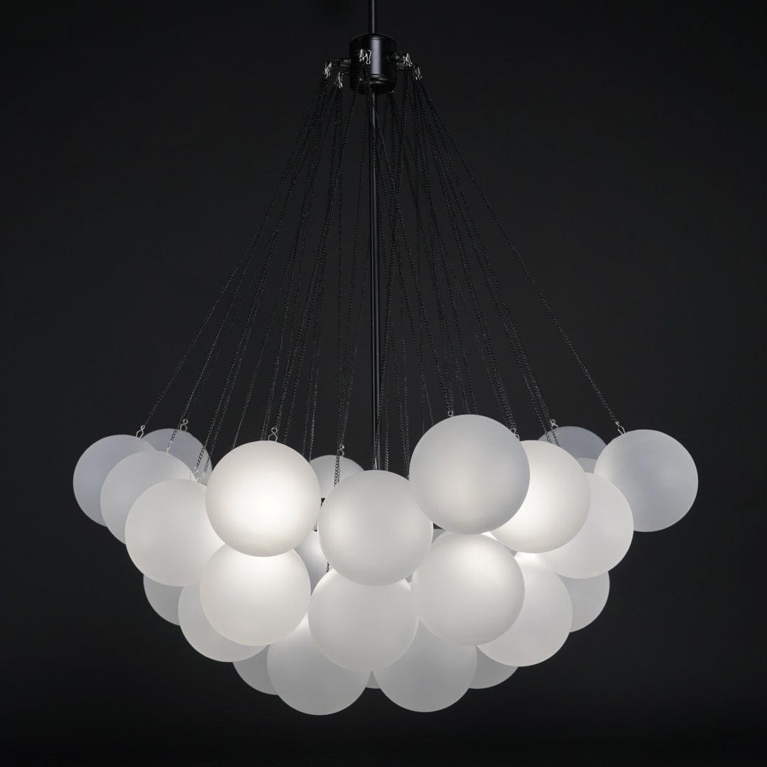 Lustra Lux Lampadario con Bolle in Vetro Satinato - Relic Pieces