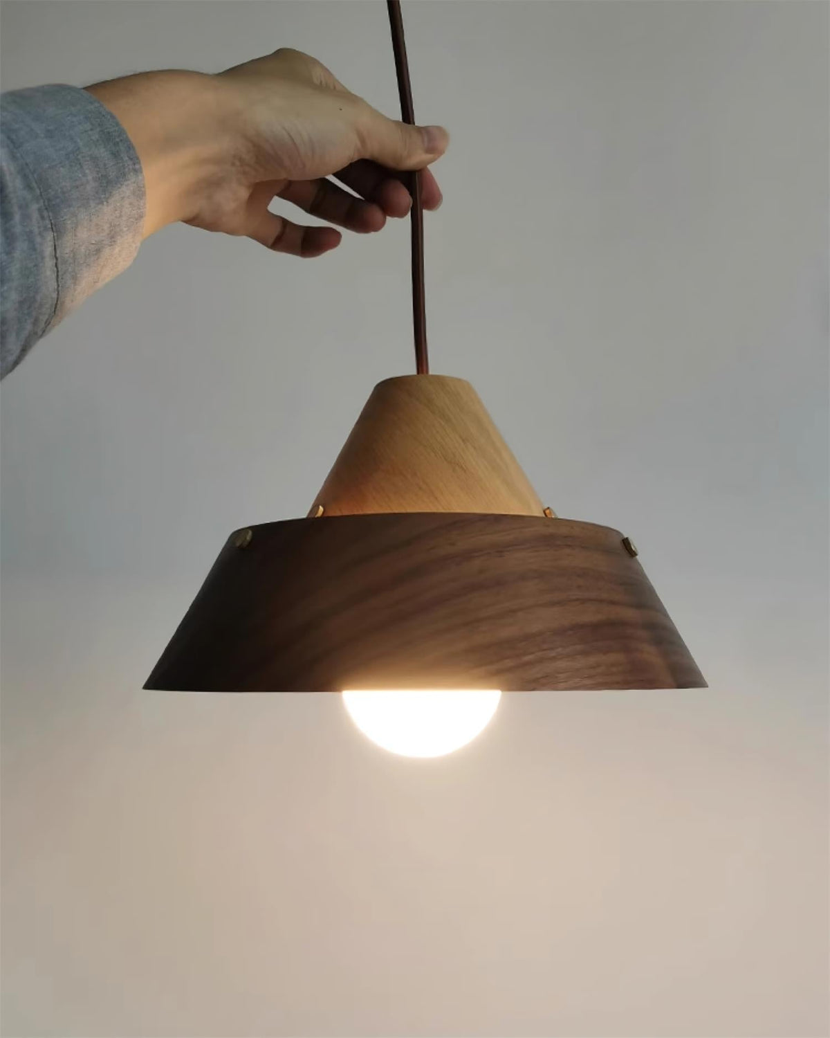 Liorelaya lampada a sospensione