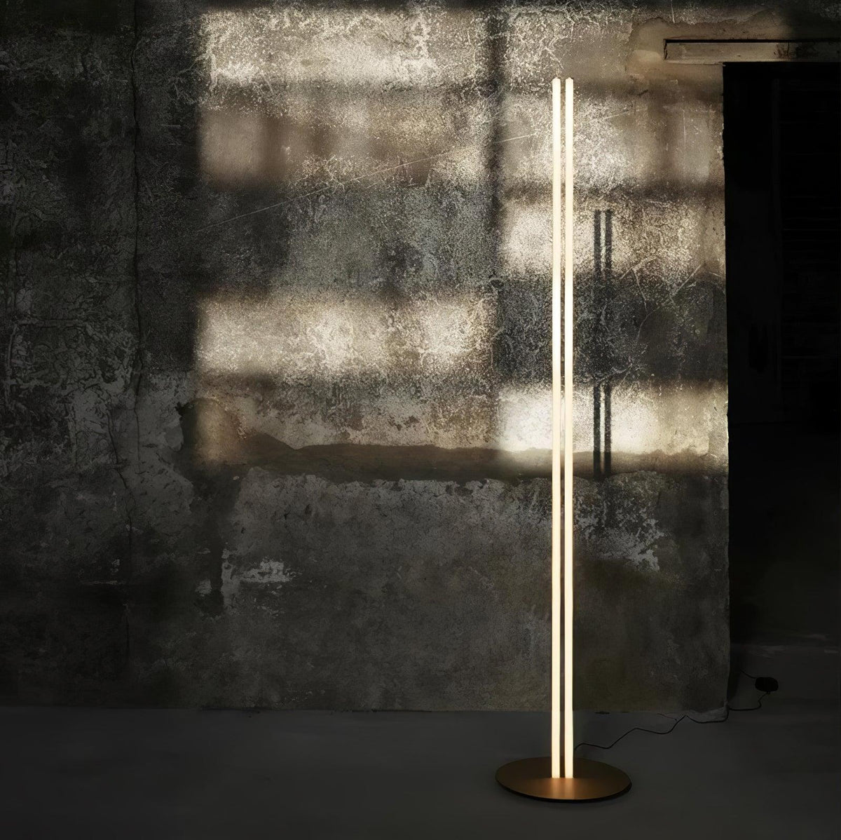 Zesoril lampada da tavolo moderna in alluminio