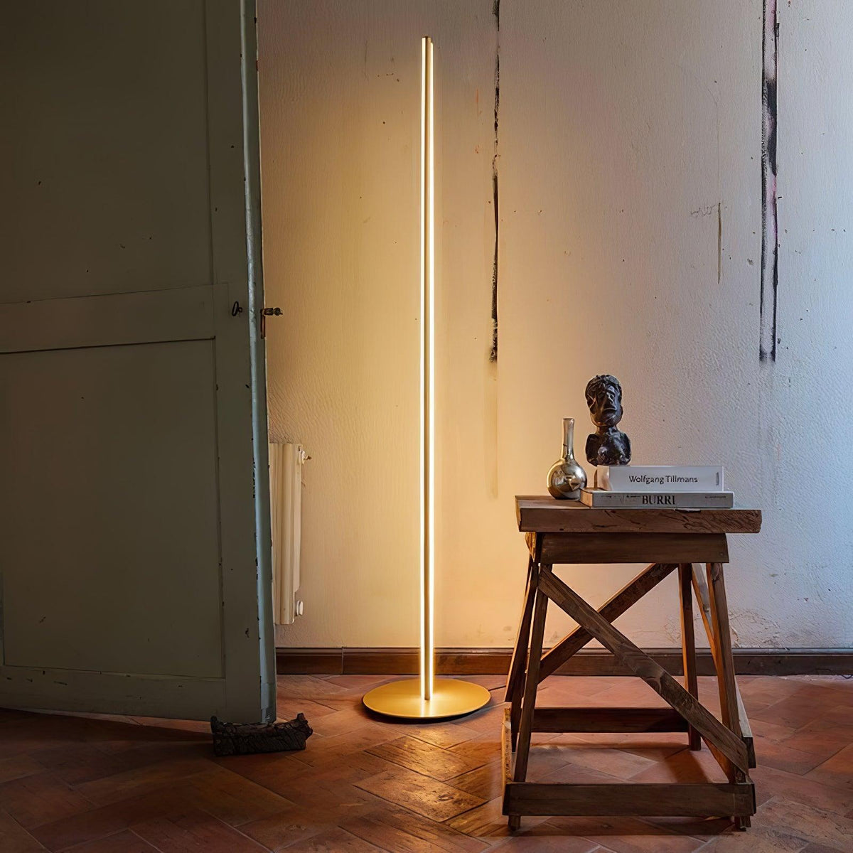 Zesoril lampada da tavolo moderna in alluminio