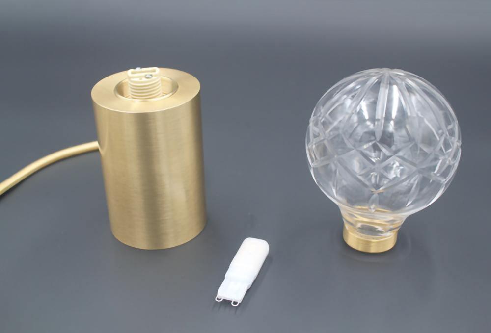 Lyrician lampada da tavolo in ottone e vetro industriale