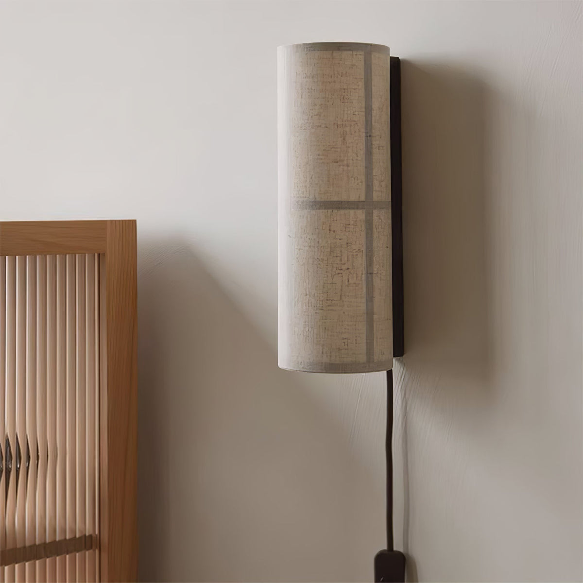 Seraniella lampada da parete Cilindrica in tessuto Art Nordic con spina