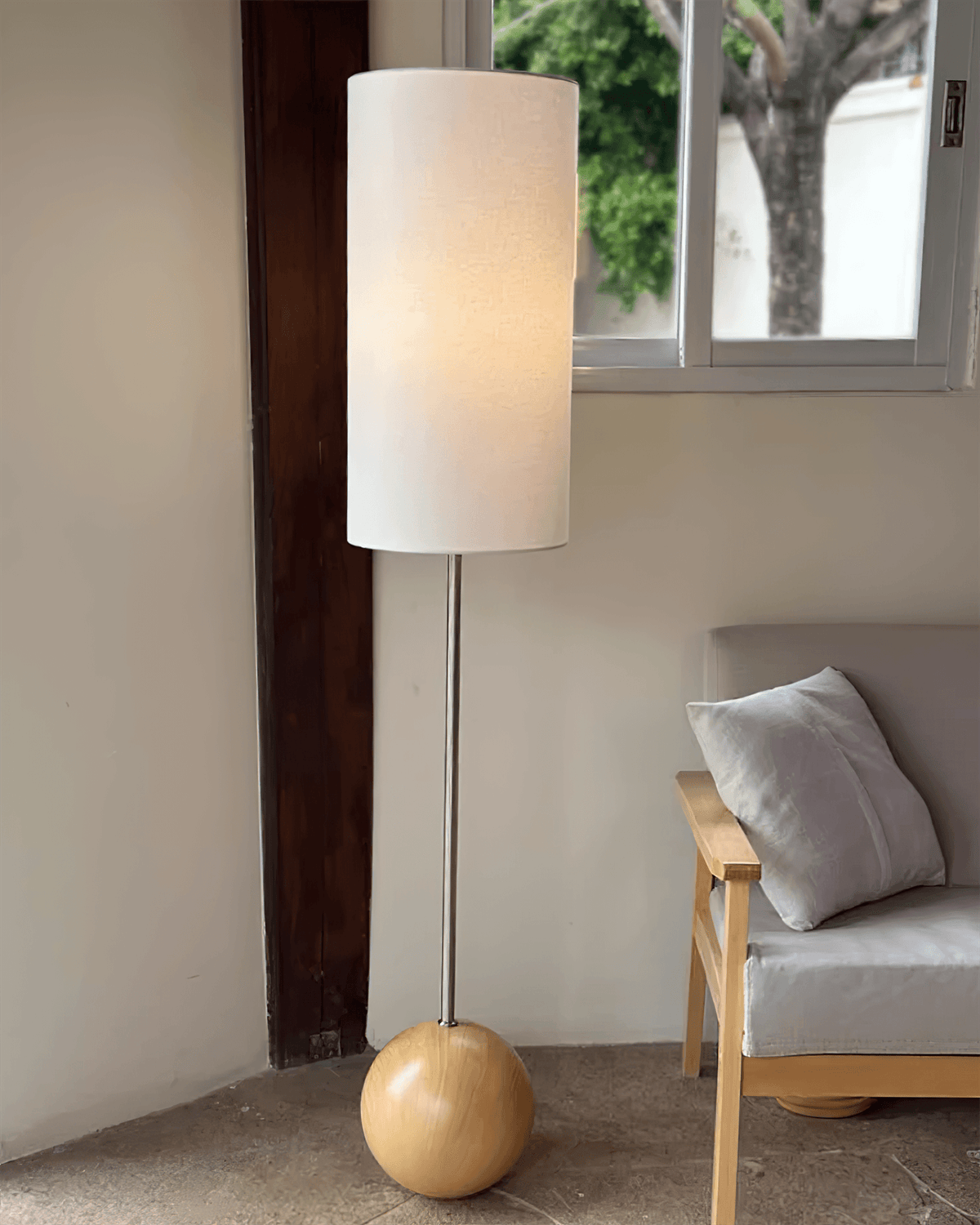 Polo lampada da terra
