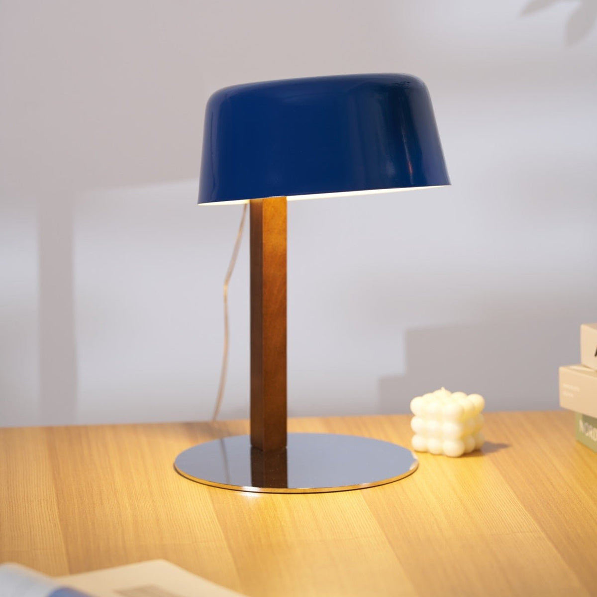 Cirirelle lampada da tavolo moderna