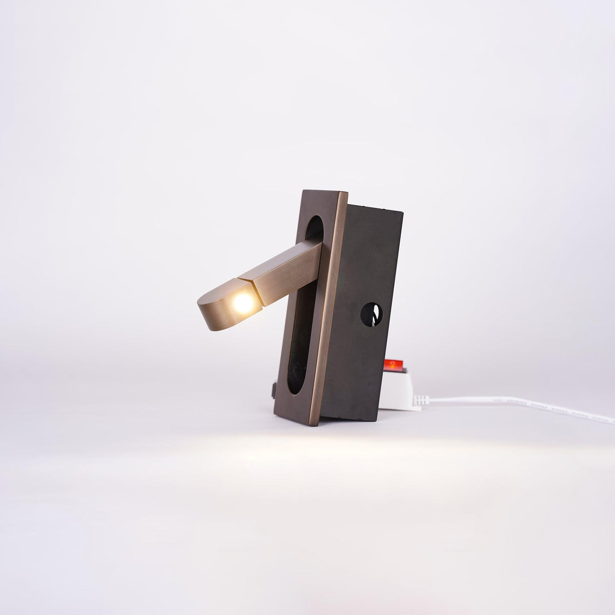 Lustra Applique LED Testa Regolabile Moderna - Relic Pieces