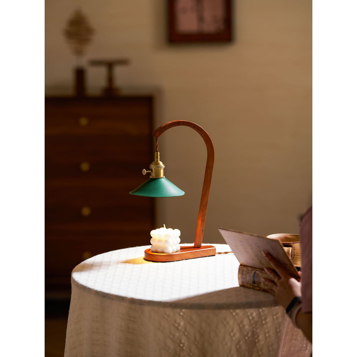 Oreliira lampada da tavolo