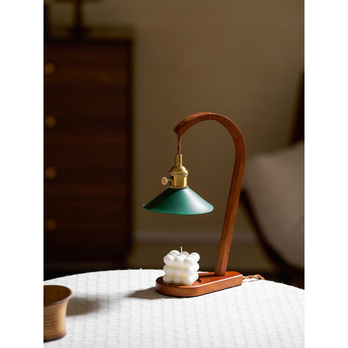 Oreliira lampada da tavolo