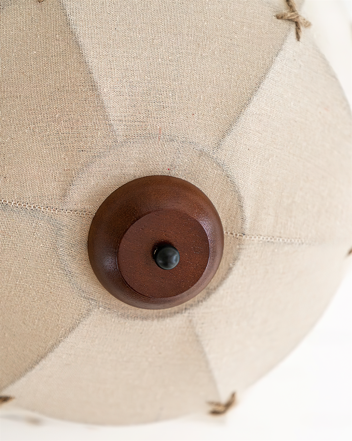 Dome lampada da soffitto in legno e tessuto artigianale rustico