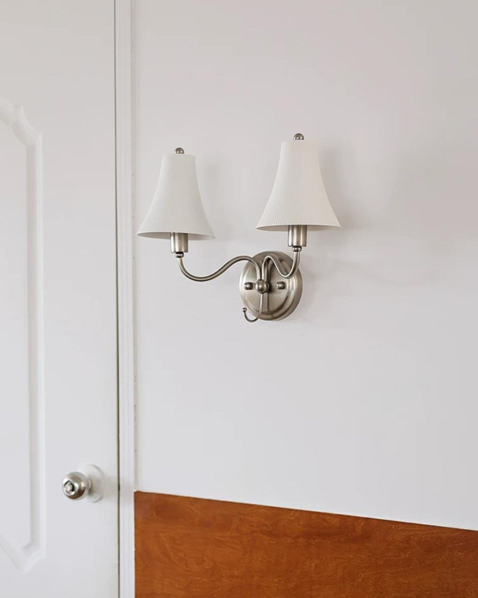 Lumiraine applique