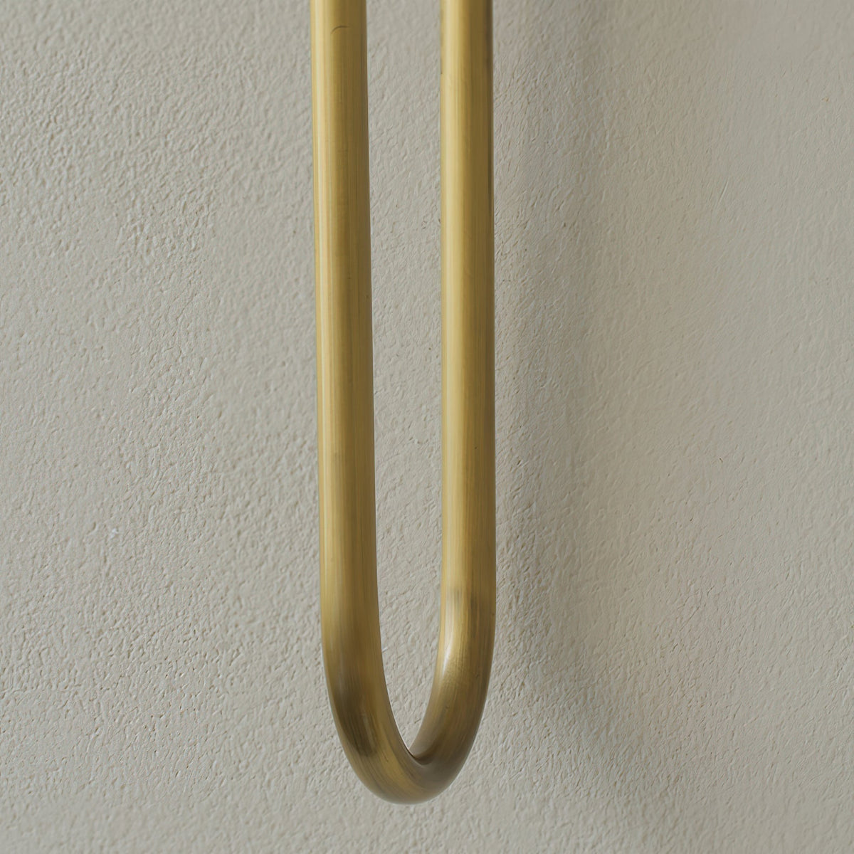 Lustra Applique Due Asti Ottone Tubi Smerigliati - Relic Pieces