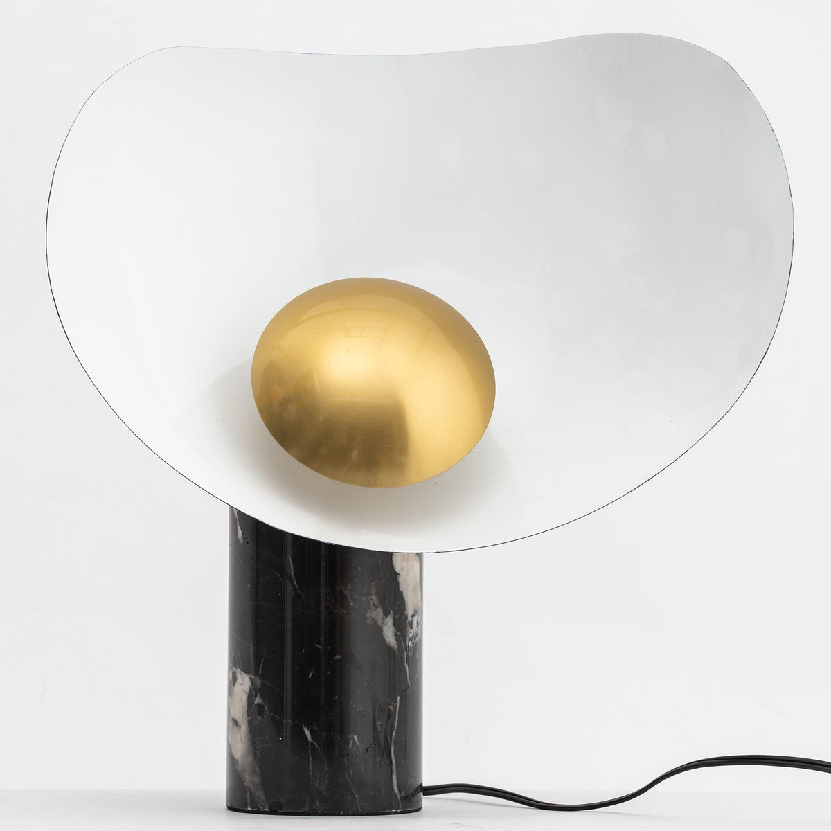 Astelor lampada da tavolo in marmo moderno
