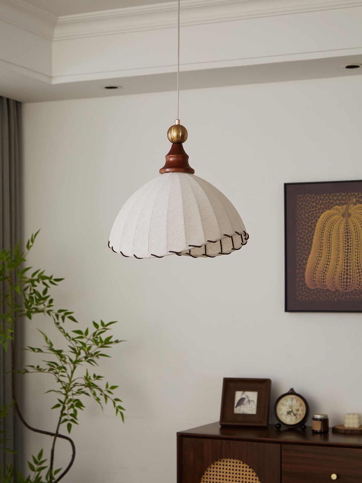 Earian lampada a sospensione elegante in legno e tessuto