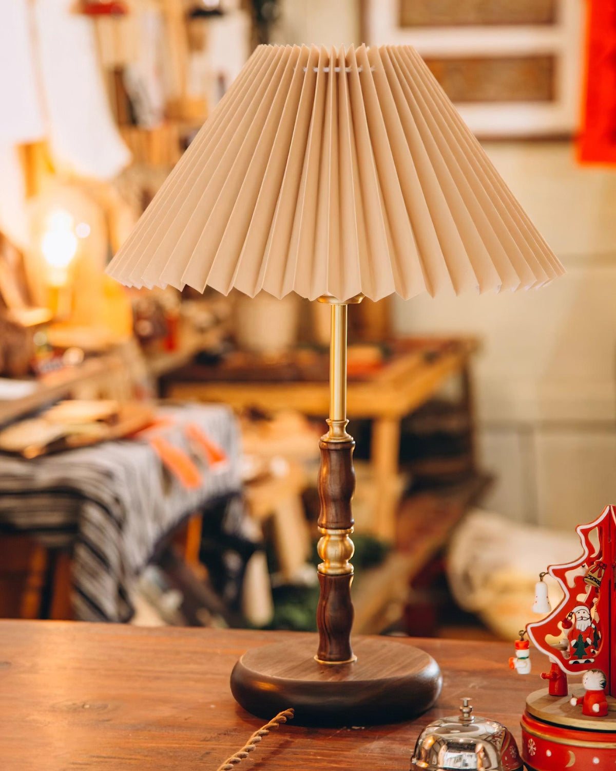 Mirelaya lampada da tavolo