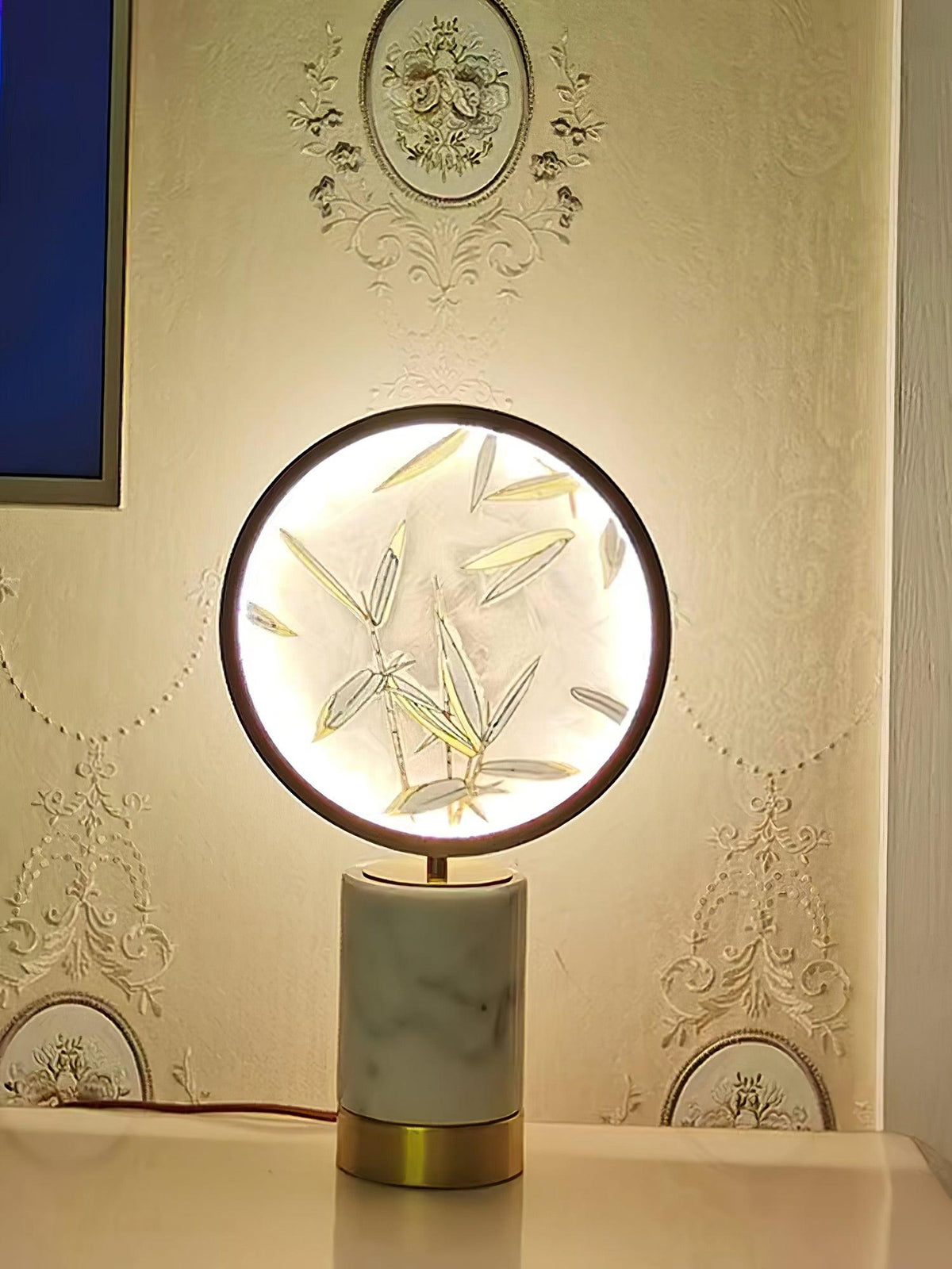 Bambino lampada da tavolo in marmo