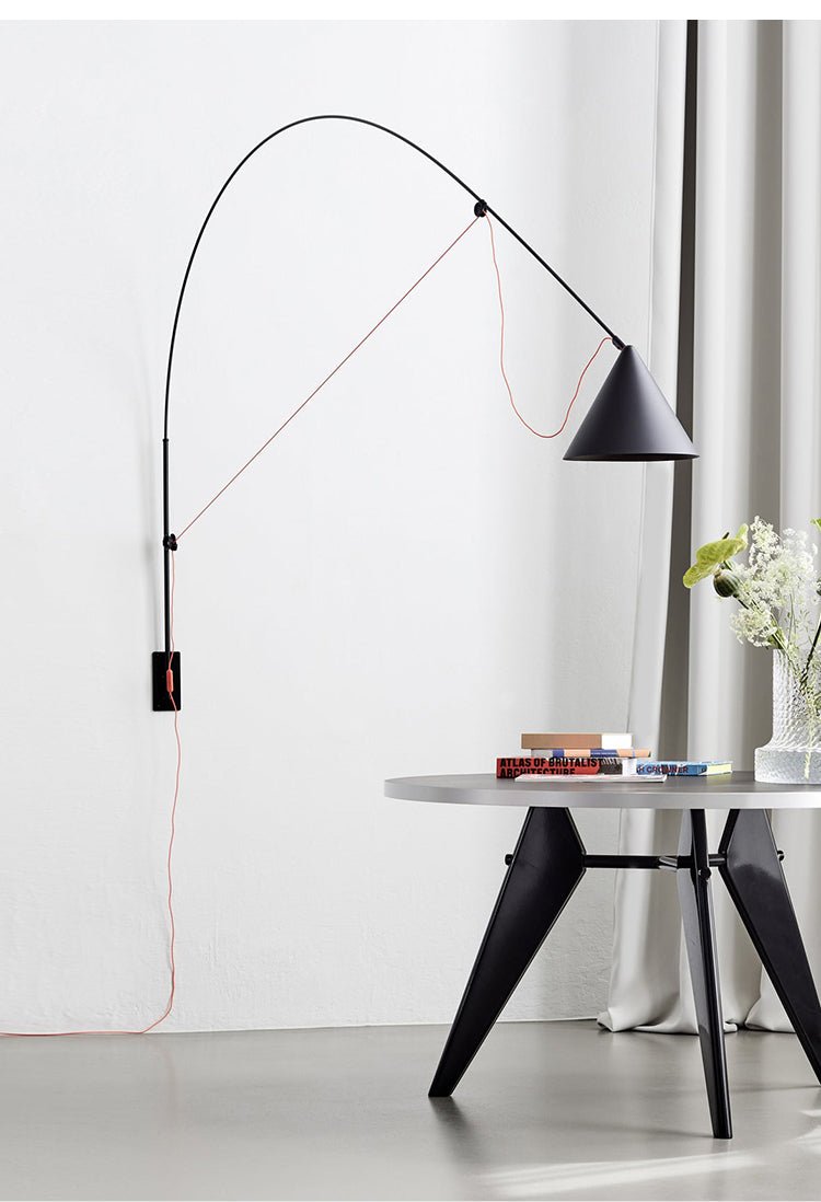 Noraette lampada da parete Arco Cono minimalista