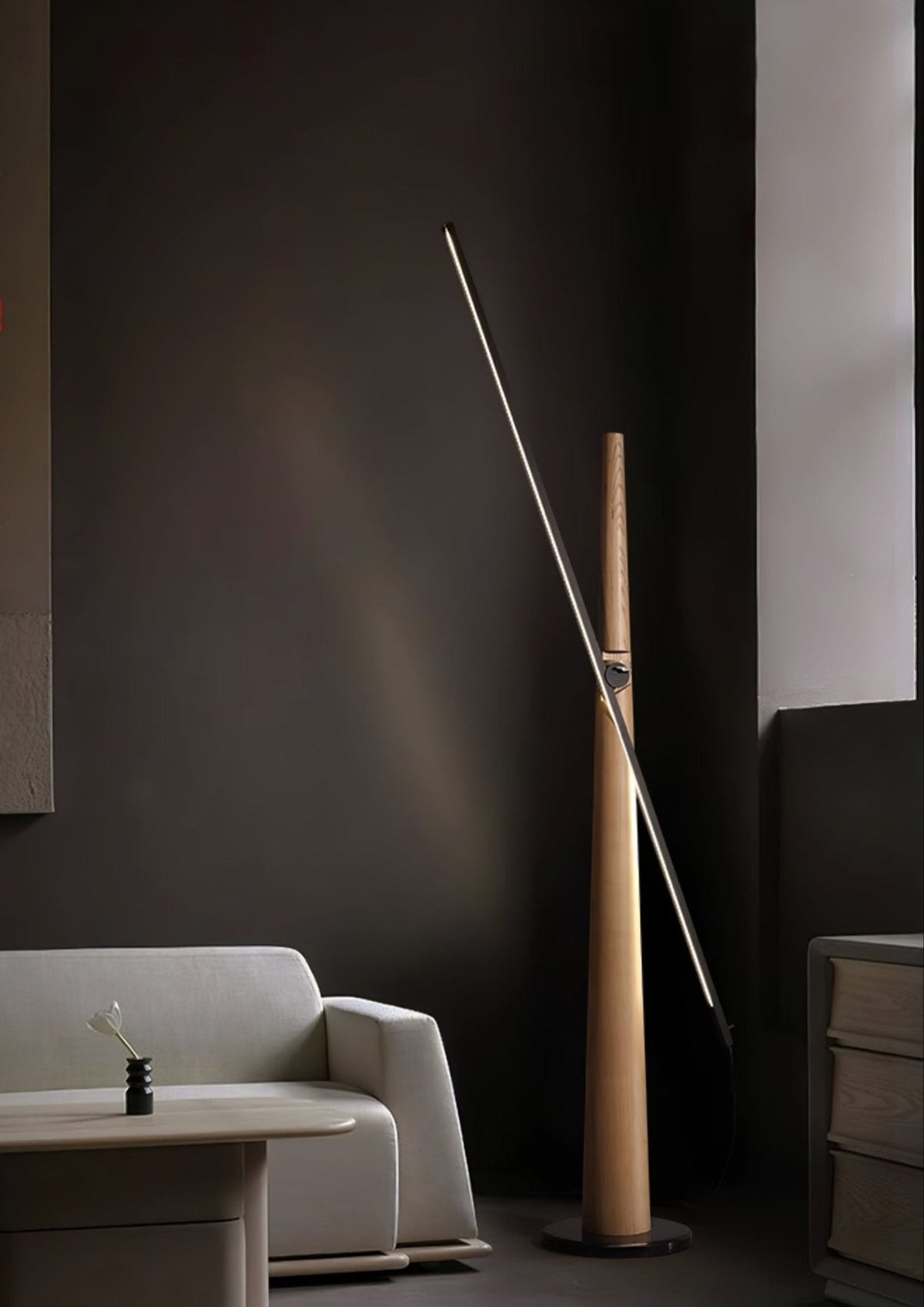 Ovelila lampada da terra minimalista in legno