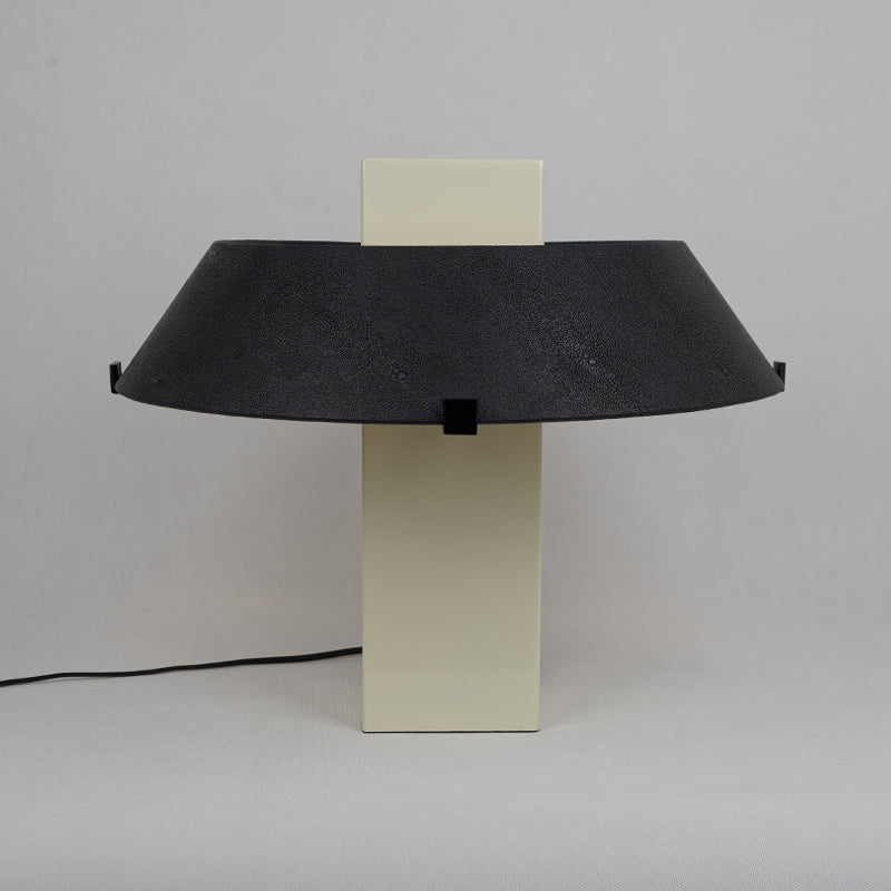Cruz lampada da tavolo