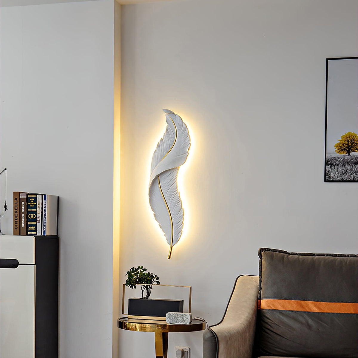 Arvess lampada da parete in resina Individual Creativity Feather