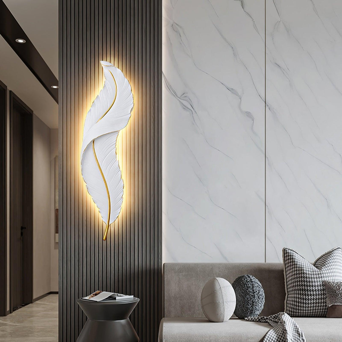 Arvess lampada da parete in resina Individual Creativity Feather