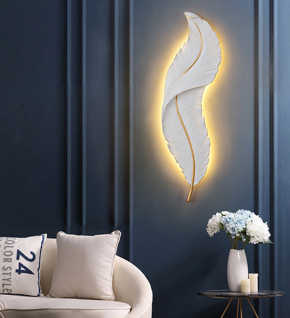Arvess lampada da parete in resina Individual Creativity Feather